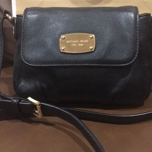 Micheal Kors small crossbody